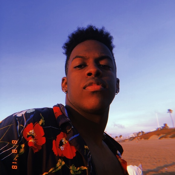 Meet your Posher, Tyler - Picture 1 of 1